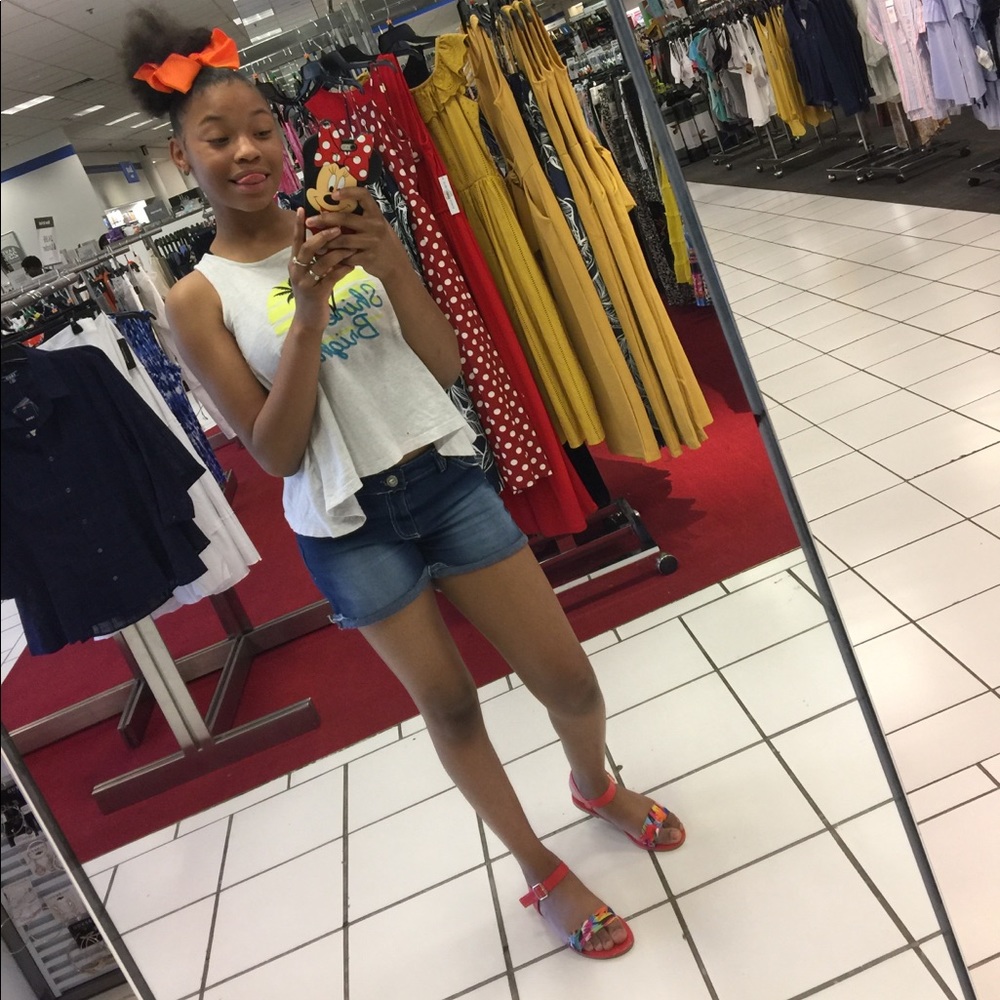 Meet your Posher, Taytay